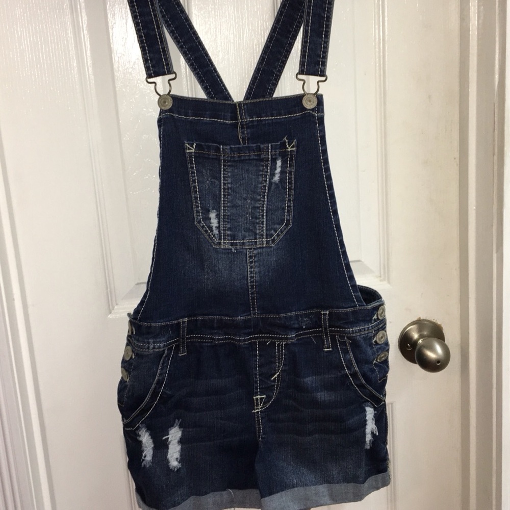 Distressed shortalls